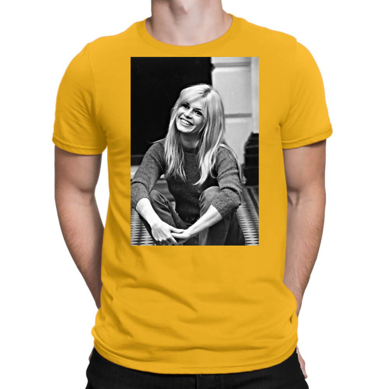 Brigitte Bardot Actress  6 T-shirt | Artistshot