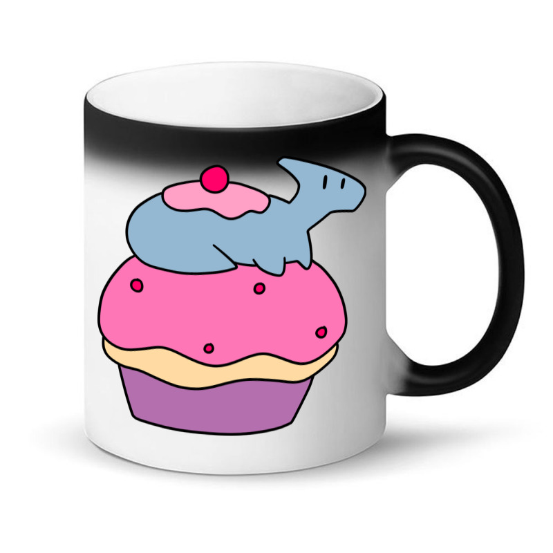 Hadrosaurus And Giant Cupcake Magic Mug | Artistshot