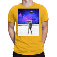 Ufo Sighting  Bikini Girl  Vintage  Retrowave Aest T-shirt | Artistshot