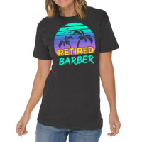 Retired Barber Retirement Gift Retro Retro Vintage T-shirt | Artistshot