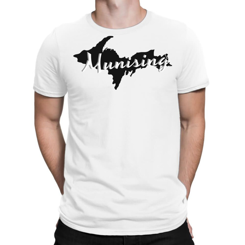 Munising Up Upper Peninsula Michigan Graphic Yoope T-shirt | Artistshot