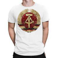 Ddr Vintage Shield V01 T-shirt | Artistshot