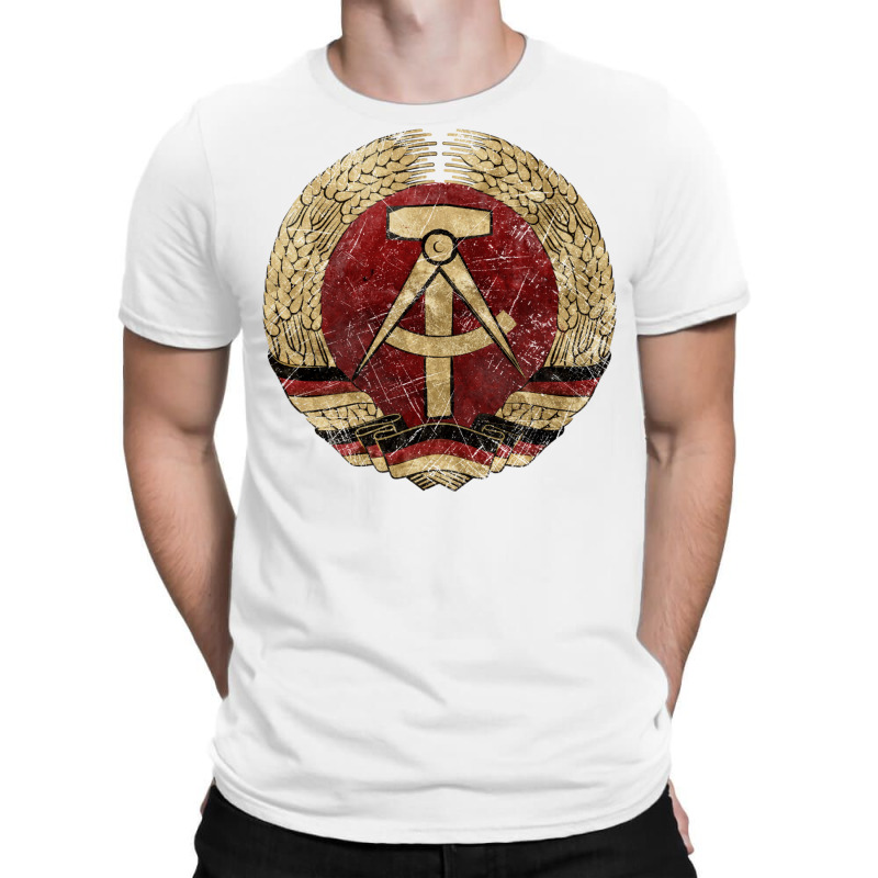 Ddr Vintage Shield V01 T-Shirt by orsaknerpiob | Artistshot