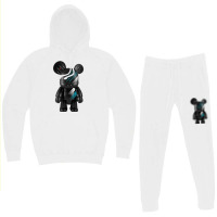 The Qee To Port Power Hoodie & Jogger Set | Artistshot