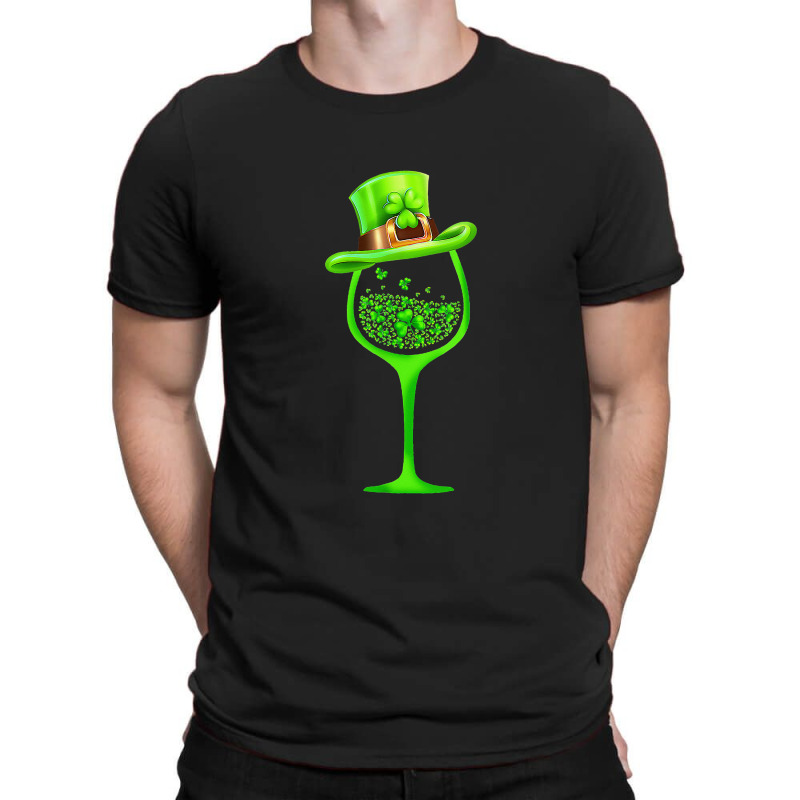 Three Wine Glasses Clover Irish Shamrock St Patric T-shirt | Artistshot