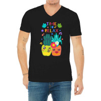 Born In Summer Pineapples V-neck Tee | Artistshot