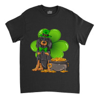 St Patricks Day Black And Tan Coonhound Shamrock P Classic T-shirt | Artistshot