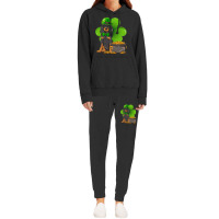 St Patricks Day Black And Tan Coonhound Shamrock P Hoodie & Jogger Set | Artistshot