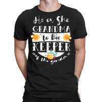 He Or She Grandma To Bee Keeper Of The Gender Reve T-shirt | Artistshot