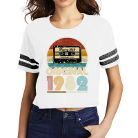 1982 Vintage 40th Birthday Retro Limited Edition M Scorecard Crop Tee | Artistshot