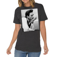 Johnny Cash-thinking Vintage T-shirt | Artistshot