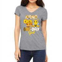 Nana Of The Bee Day Girl Funny Bee Birthday Party Women's V-neck T-shirt | Artistshot