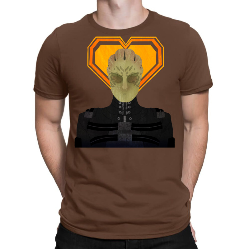 N7 Keep   Shiala T-Shirt by rouassbielln | Artistshot