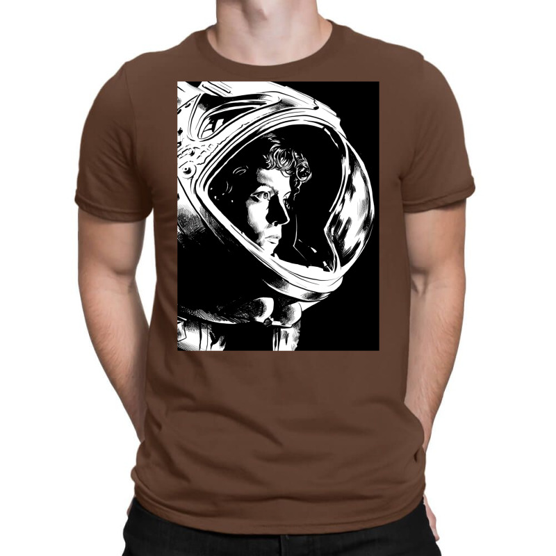 Ripley Black N White T-Shirt by orsaknerpiob | Artistshot