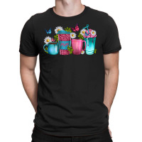 Mom Coffee Cups Wıth Daisy T-shirt | Artistshot