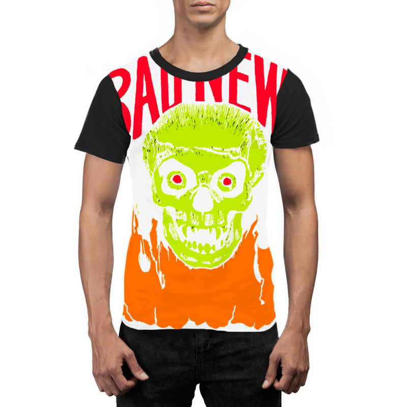 Bad News Graphic T-shirt by jeydenlleriv | Artistshot