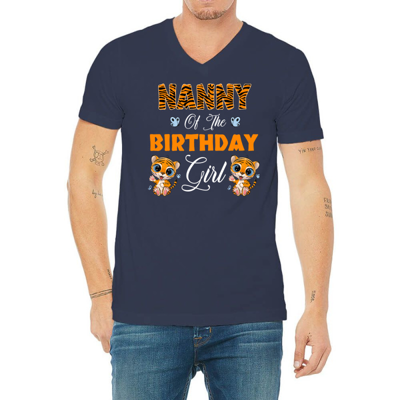 Leopard Tiger Nanny Of The Birthday Girl Boy V-Neck Tee by yazmiiciv0 | Artistshot