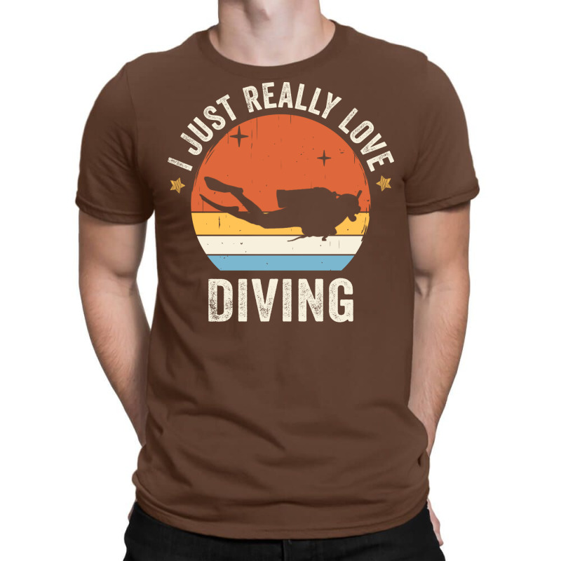 I Just Really Love Diving 80s Retro Vintage Sunset T-shirt | Artistshot