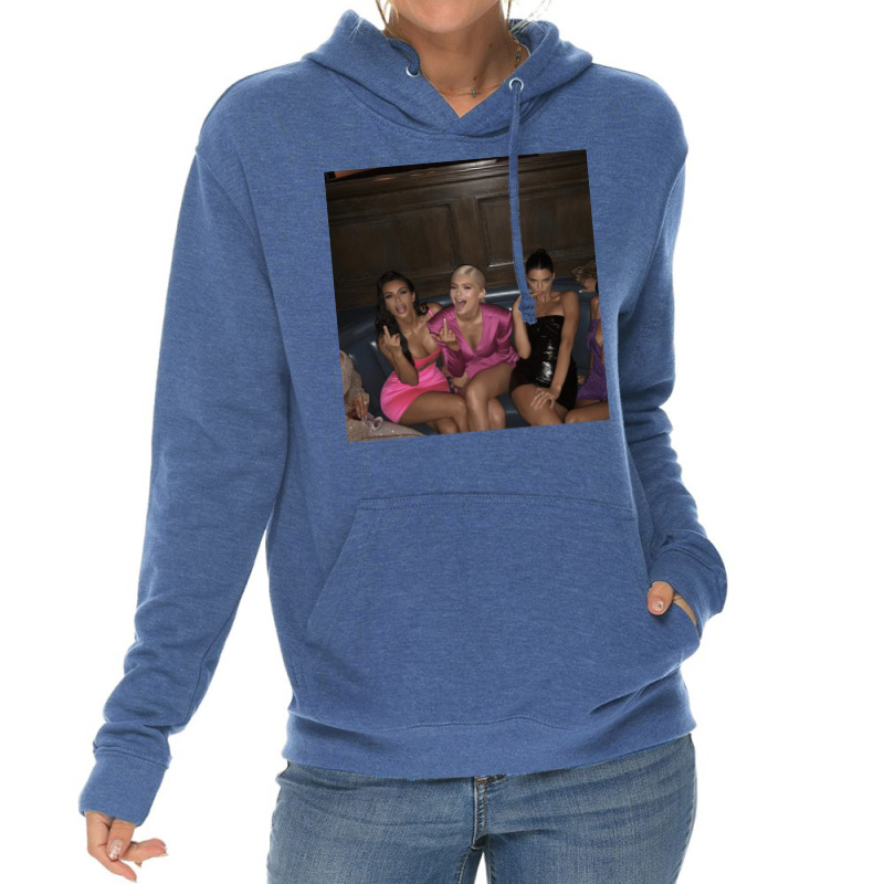 Kylie Jenner’s Birthday Lightweight Hoodie by akinwanaroa4 | Artistshot