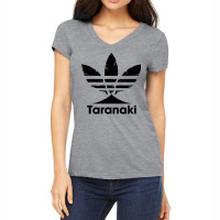 Taranaki (black) Women's V-neck T-shirt | Artistshot