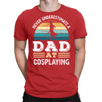 Funny Dad At Cosplaying Fathers Day Gift Men Green T-shirt | Artistshot