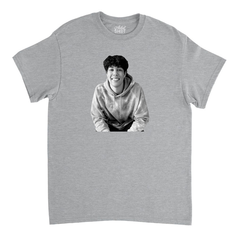 Jackson Mahomes Classic Classic T-shirt by Stephen J Deltoro | Artistshot