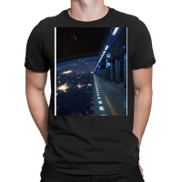 Space Station Cool T-shirt | Artistshot