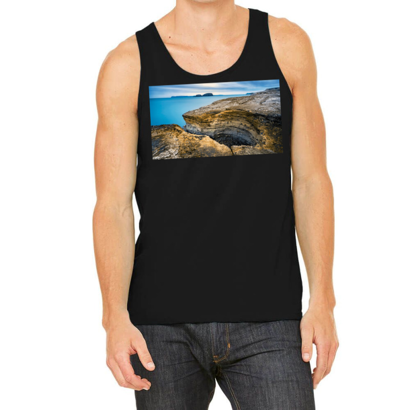 The Keyhole Rock Tank Top | Artistshot