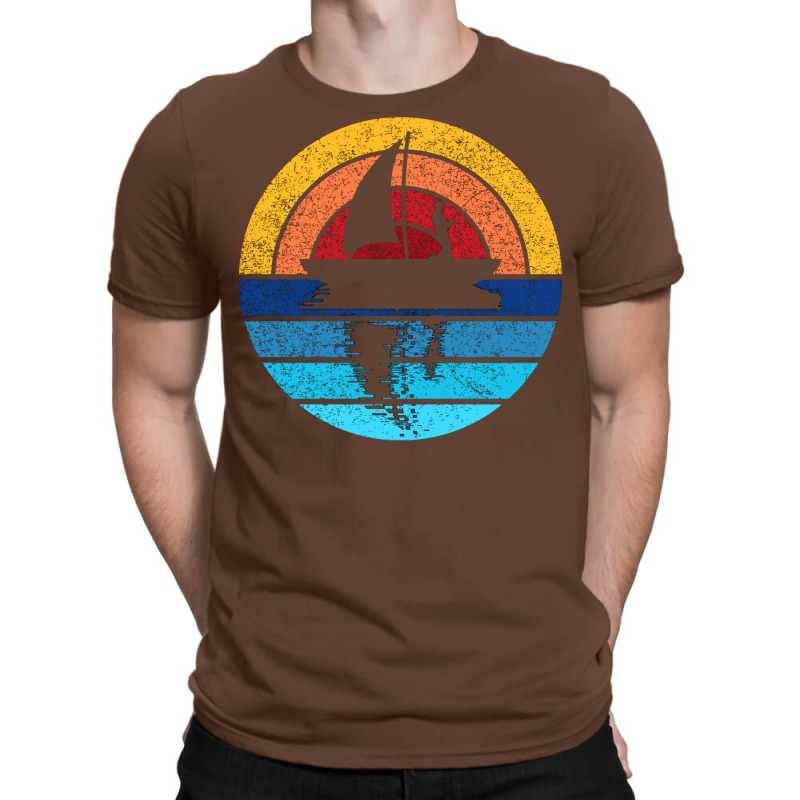 Fishing Outdoors Retro Sunset Design 80s Nature T-Shirt by rallyjov0 | Artistshot