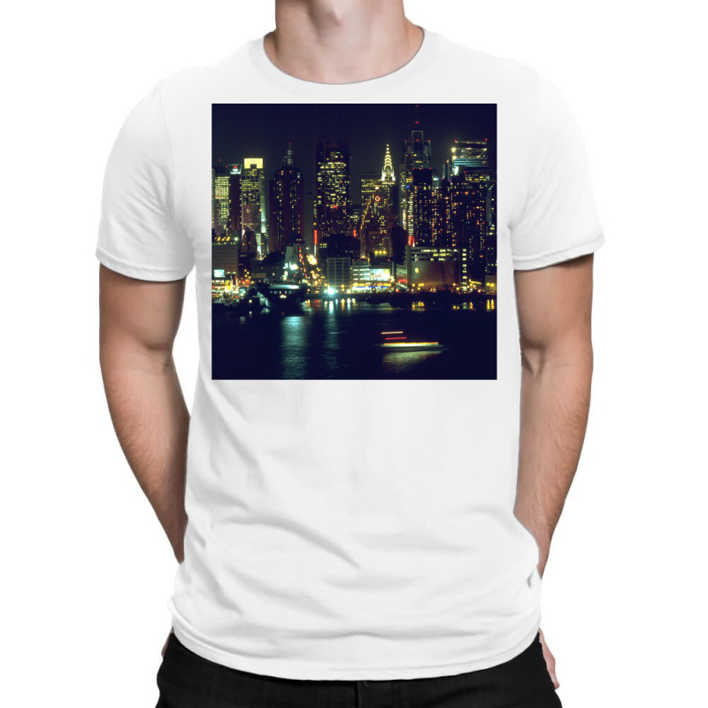 New York City Night Skyline Art Photo T-shirt | Artistshot