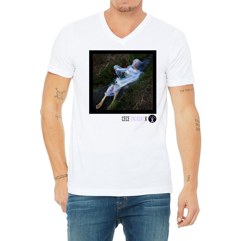 Artist Special Cece Palaski Light River Color Bw V-neck Tee | Artistshot