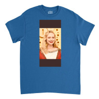 Gwendoline Christie Emmy Look Classic T-shirt | Artistshot