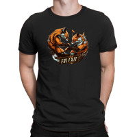 Fox Fight T-shirt | Artistshot