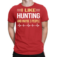 3 People Hunting Girl T-shirt | Artistshot