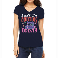 Im Quilting Today Aesthetic Women's V-neck T-shirt | Artistshot