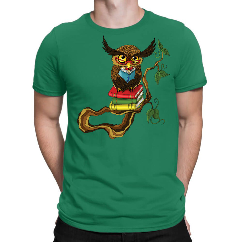 Mr Books Owl Trending T-Shirt by zekrinatorer | Artistshot