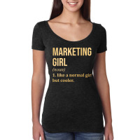 Marketing Manager Aesthetic Travel Women's Triblend Scoop T-shirt | Artistshot