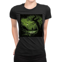 People Silhouette In The Misty Forest Ladies Fitted T-shirt | Artistshot