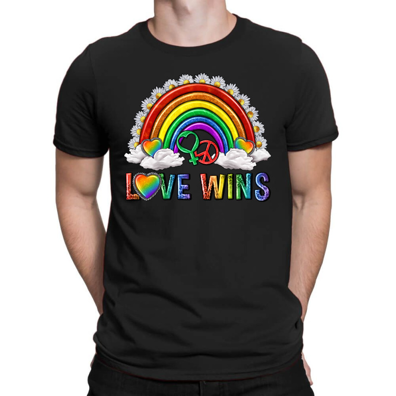 Love Wins With Daisy And Heart T-shirt | Artistshot