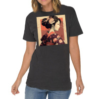 Japanese Women Looks At Camera Vintage T-shirt | Artistshot