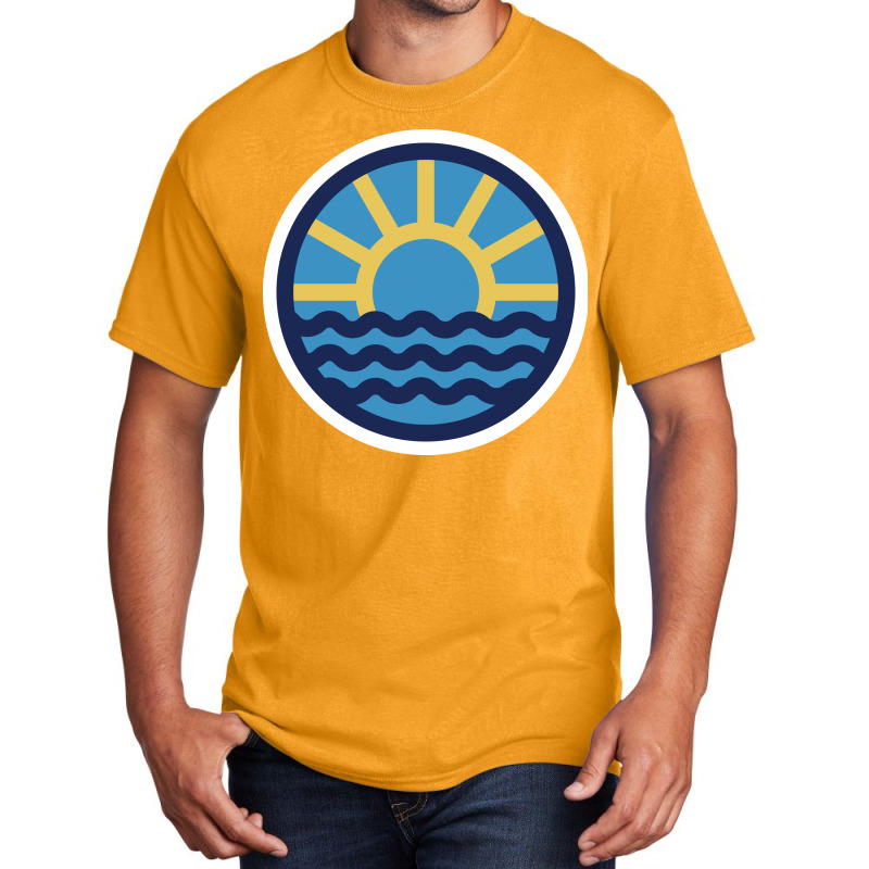 Sun Beach Basic T-shirt by Quilimo | Artistshot