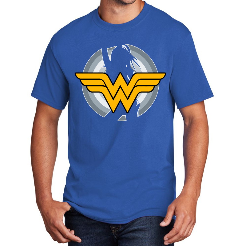 Wonder Woman Basic T-shirt by CUSER2397 | Artistshot