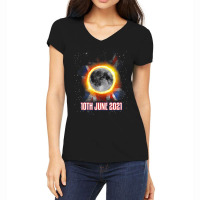 Total Partial Eclipse Shirt June 10 Uk British Lun Women's V-neck T-shirt | Artistshot