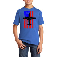 Flying Flag Basic Youth T-shirt | Artistshot