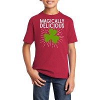 Magically Delicious Green Clover Leaf Funny St Patricks Day Lucky Sham Basic Youth T-shirt | Artistshot