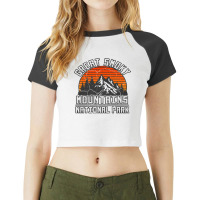 Great Smoky Mountains National Park Tennessee Hiking Nature Pullover H Raglan Crop Top | Artistshot