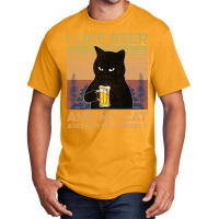 I Like Beer My Cat And Maybe 3 People Basic T-shirt | Artistshot