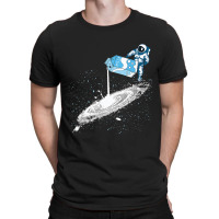 Astronaut Pouring The Milk Sky Light Milky Way T-shirt | Artistshot