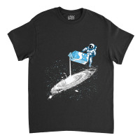 Astronaut Pouring The Milk Sky Light Milky Way Classic T-shirt | Artistshot