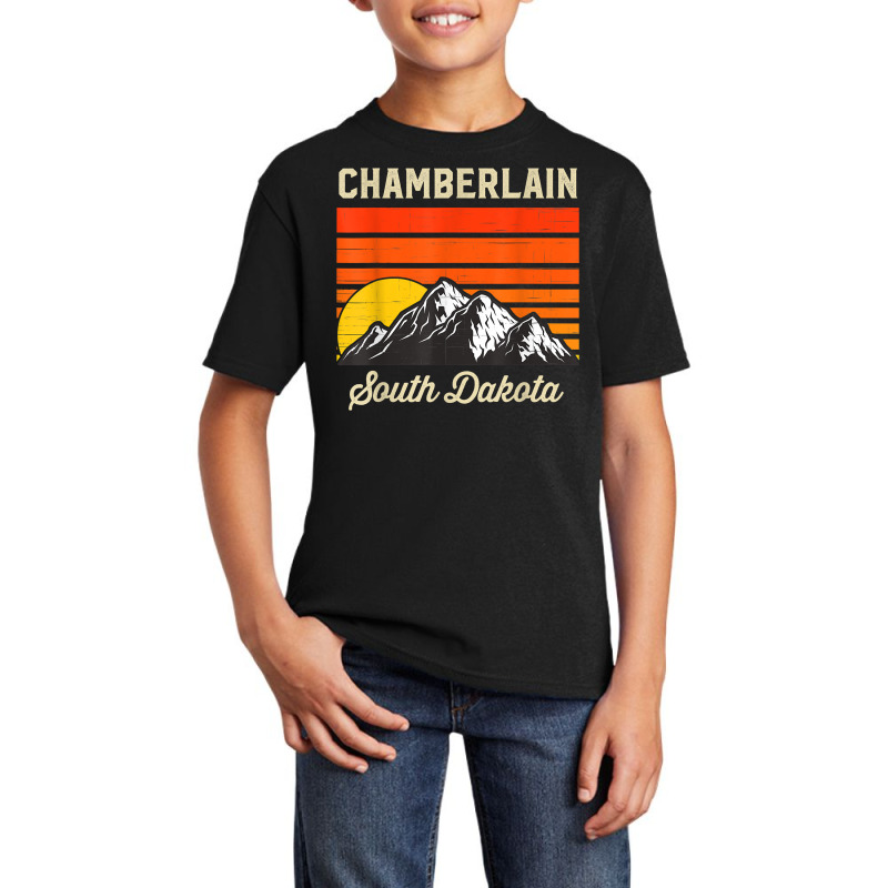 Chamberlain South Dakota Retro Vintage City State Usa T Shirt Basic Youth T-shirt by jermonmccline | Artistshot